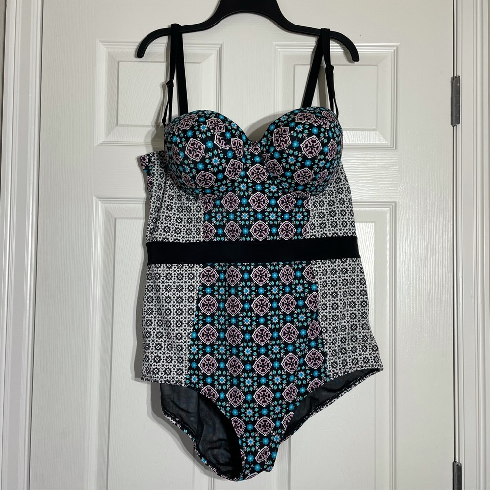 Torrid Size 3 One Piece Swimsuit